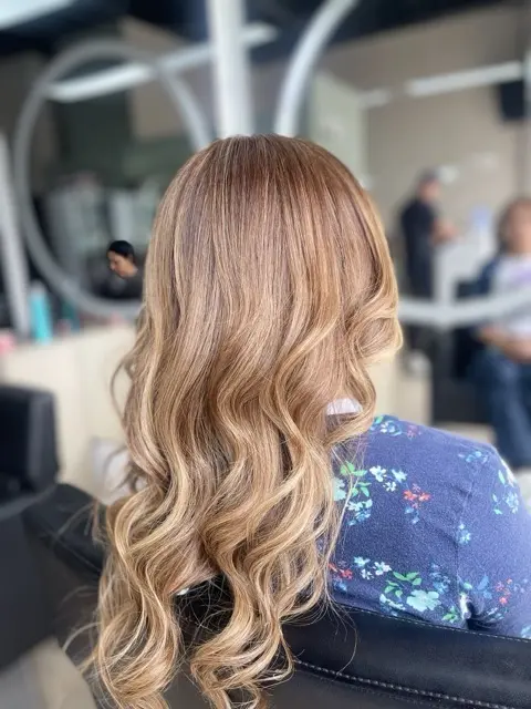 Tendencias de cabello 2026: Cortes, color y estilo en Narbo's Salón Spa